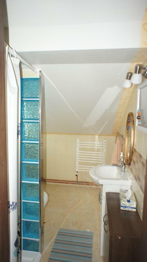 Hotel W Cieniu Sosen Grebow Exterior foto